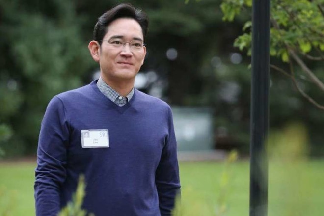 photo of South Korean court denies arrest of Samsung chief image