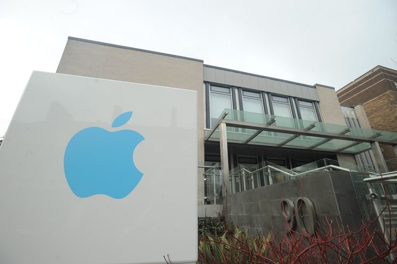 photo of Apple confirms existence of Cambridge Siri R&D lab with new office sign image