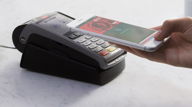 photo of Santander among more than 40 banks, credit unions added in latest US Apple Pay expansion image