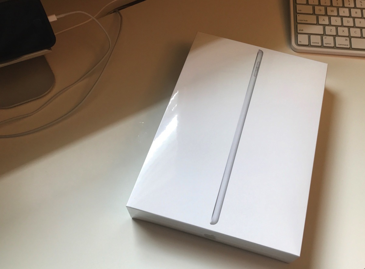photo of First impressions of Apple's 2017 9.7-inch A9-powered iPad image