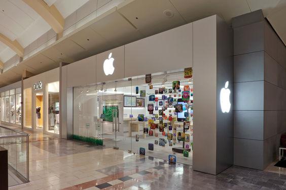 The Gardens Mall - Apple Store - Apple