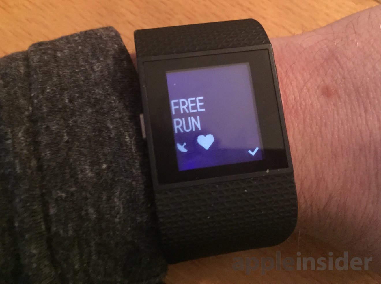 Fitbit surge battery discount life