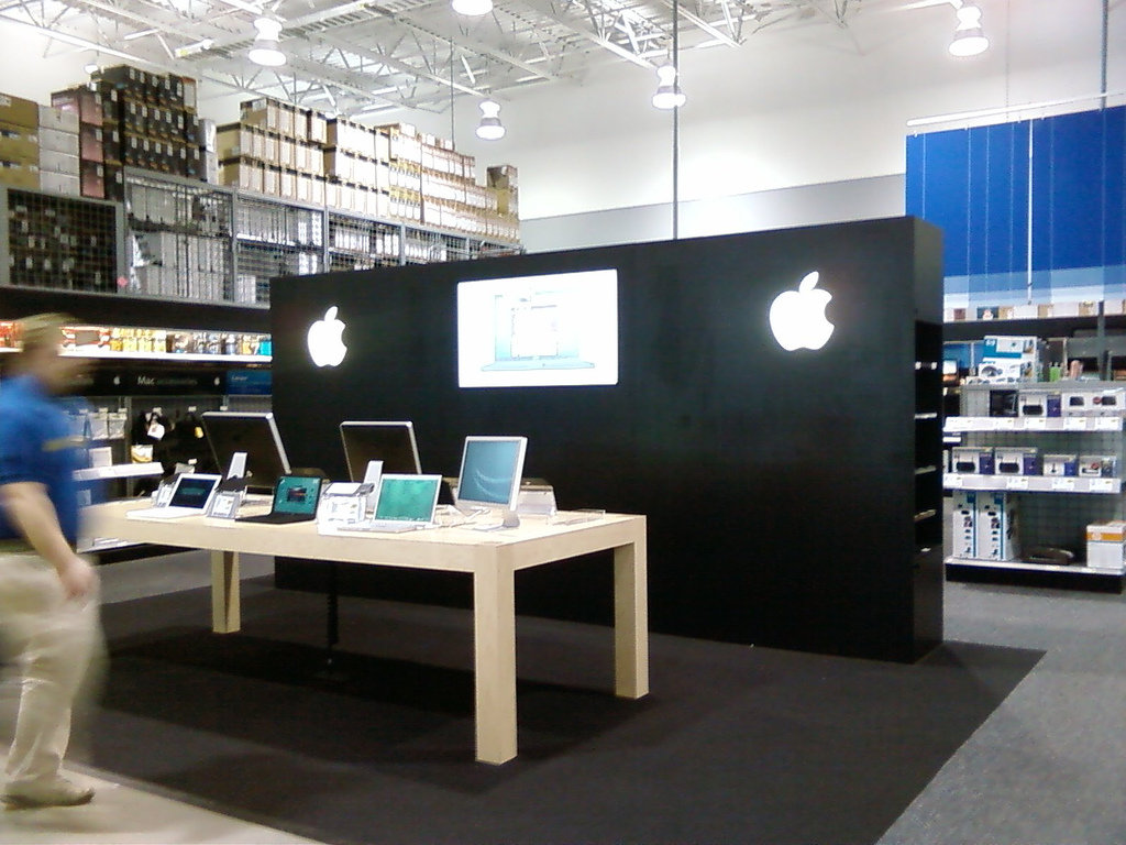 Apple, Best Buy alliance grows with more Apple Watch ...