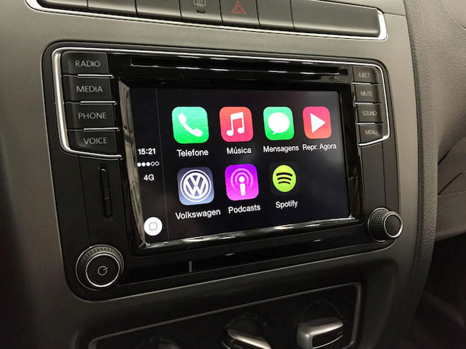 Apple blocked Volkswagen from showing off wireless CarPlay at CES, carmaker  says