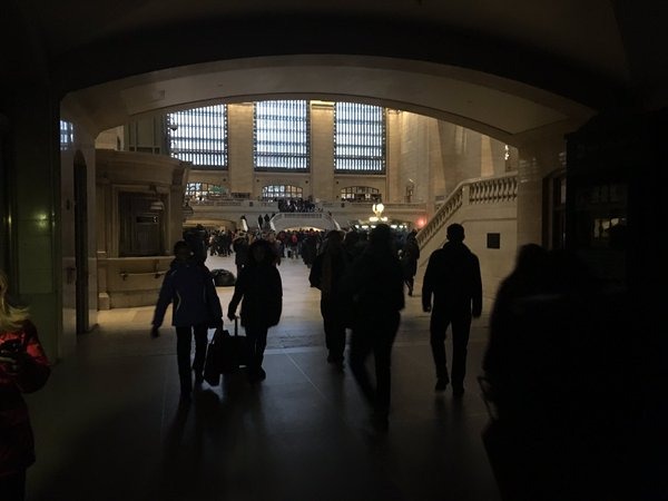 Apple Store at Grand Central closed until further notice due to