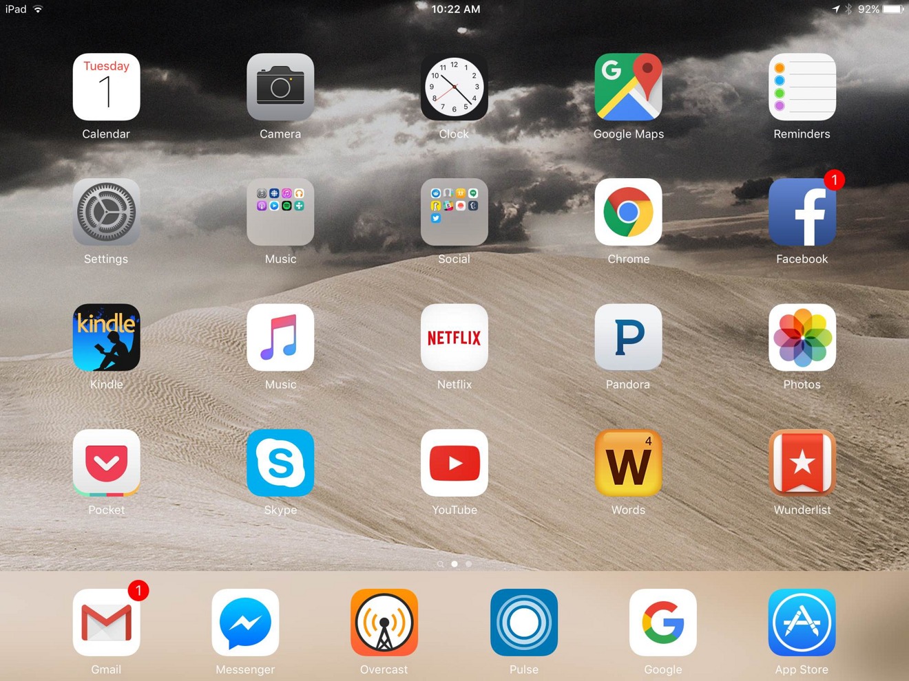 Home screen. IOS 9 IPAD. IOS Rus Home Screen русский. Enterprise Home Screen. Home Screen 69.