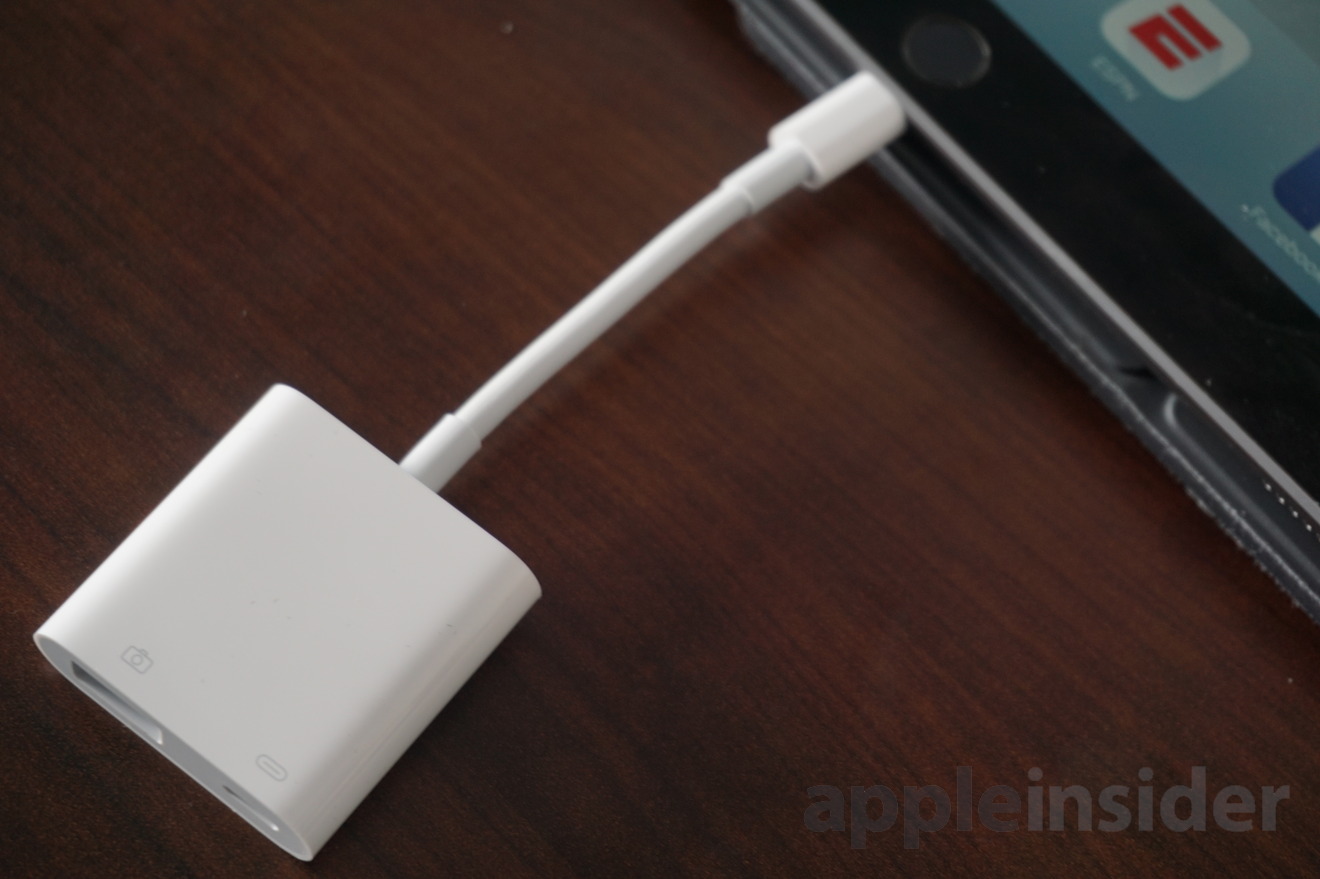 frokost Lære udenad depositum First look: Apple's new USB 3 Lightning to USB-C cable and Camera Adapter  for iPad Pro | AppleInsider