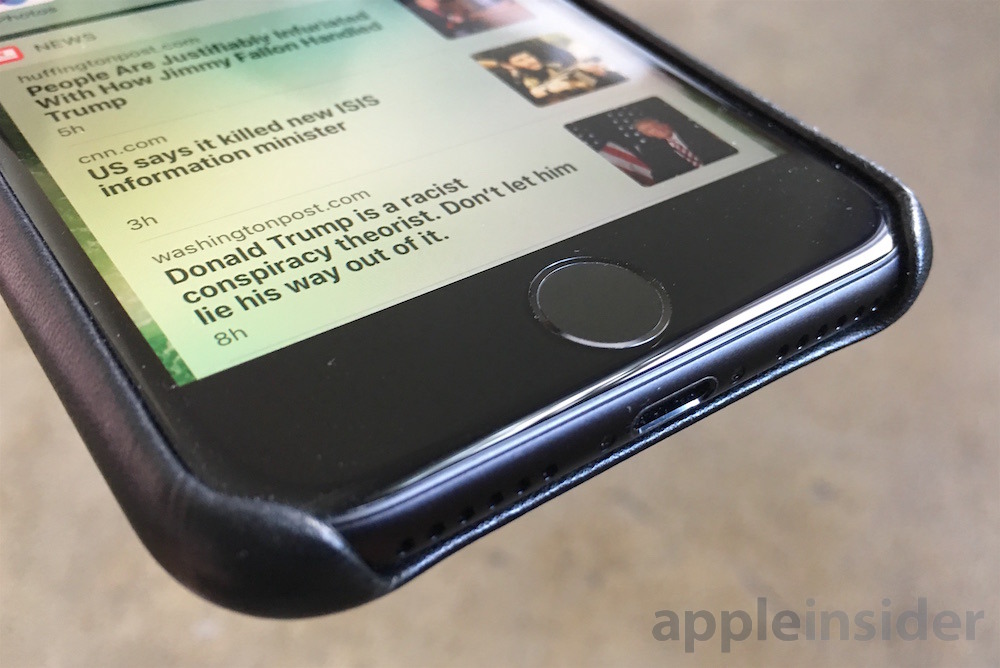 Verklaring gaan beslissen golf Black & Jet Black: Unboxing the new iPhone 7, iPhone 7 Plus with Lightning  headphones | AppleInsider
