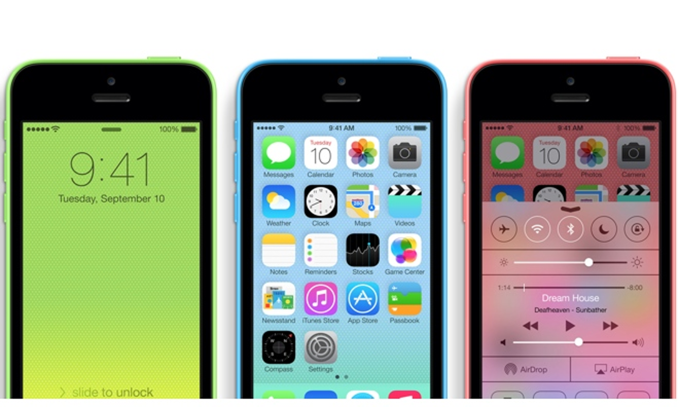 Apple の 8GB iPhone 5c は今のところ海外限定ですが、iPhone 4s は [u]