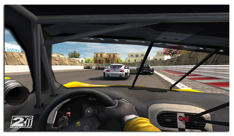 Real Racing 2 HD、iOS 5、AirPlay、Apple TVでコンソールスタイルのゲームを提供