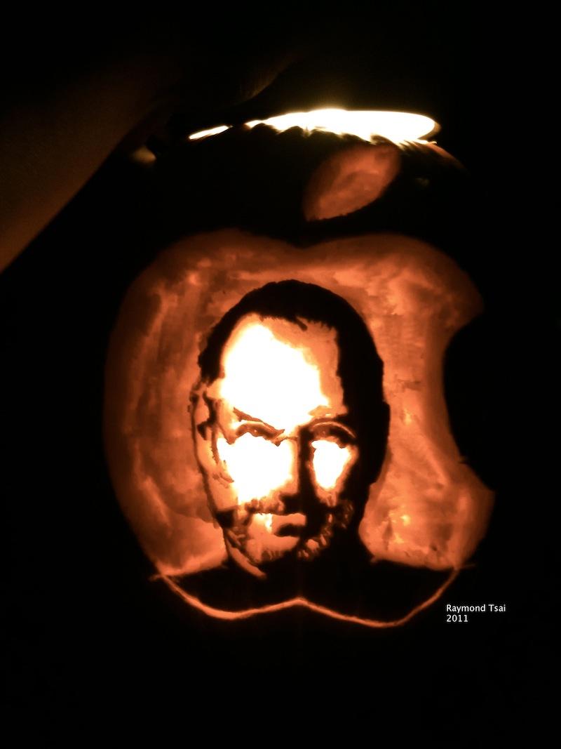 Halloween tradition continues at Steve Jobs' home in Palo Alto