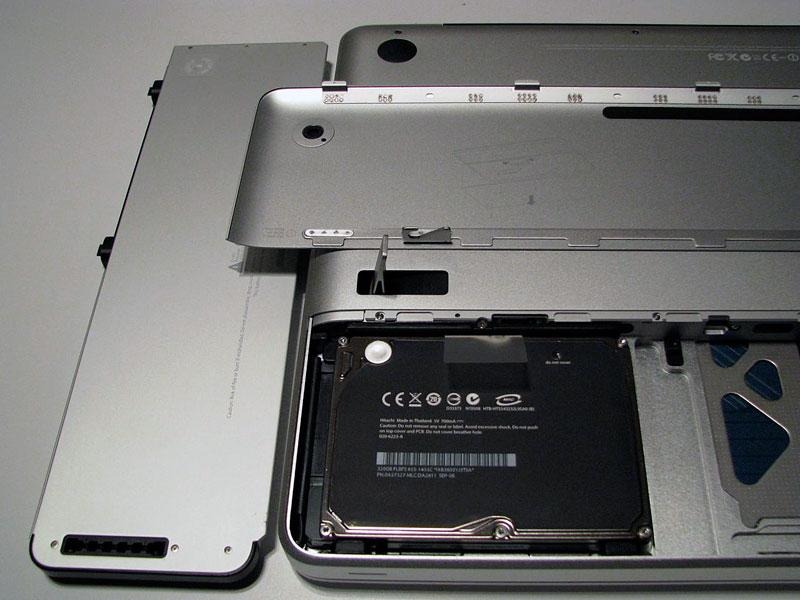 Removable batteries used to exist in MacBooks, but design language prevents it today.