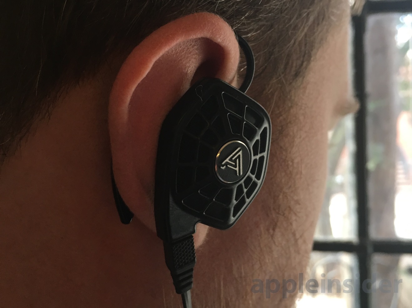 Review: Audeze's Lightning-connected iSine 10 planar magnetic