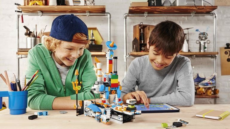 iOS connected LEGO Boost will help children learn programming