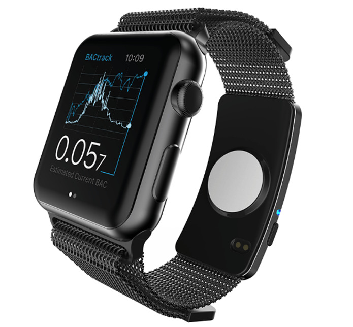 BACtrack unveils Apple Watch band with built-in blood alcohol monitor