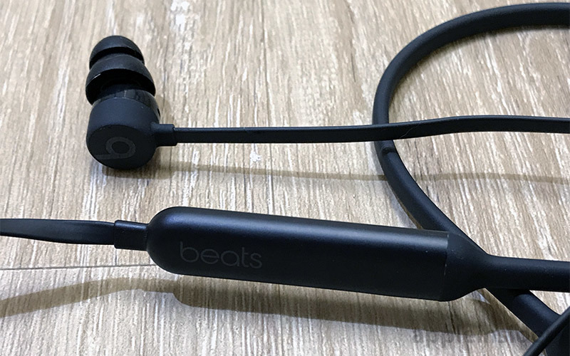 beatsx apple watch