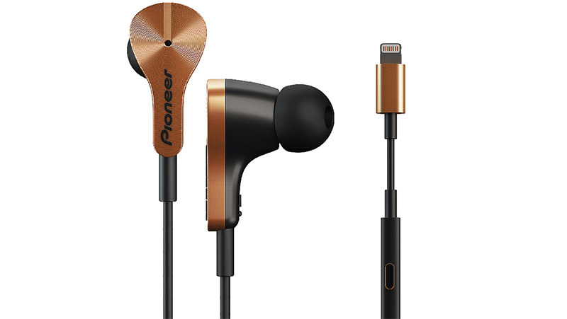 Pioneer Debuts Rayz Smart Lightning Earphones With Talk And Charge Six Mics For Noise Cancelling Appleinsider