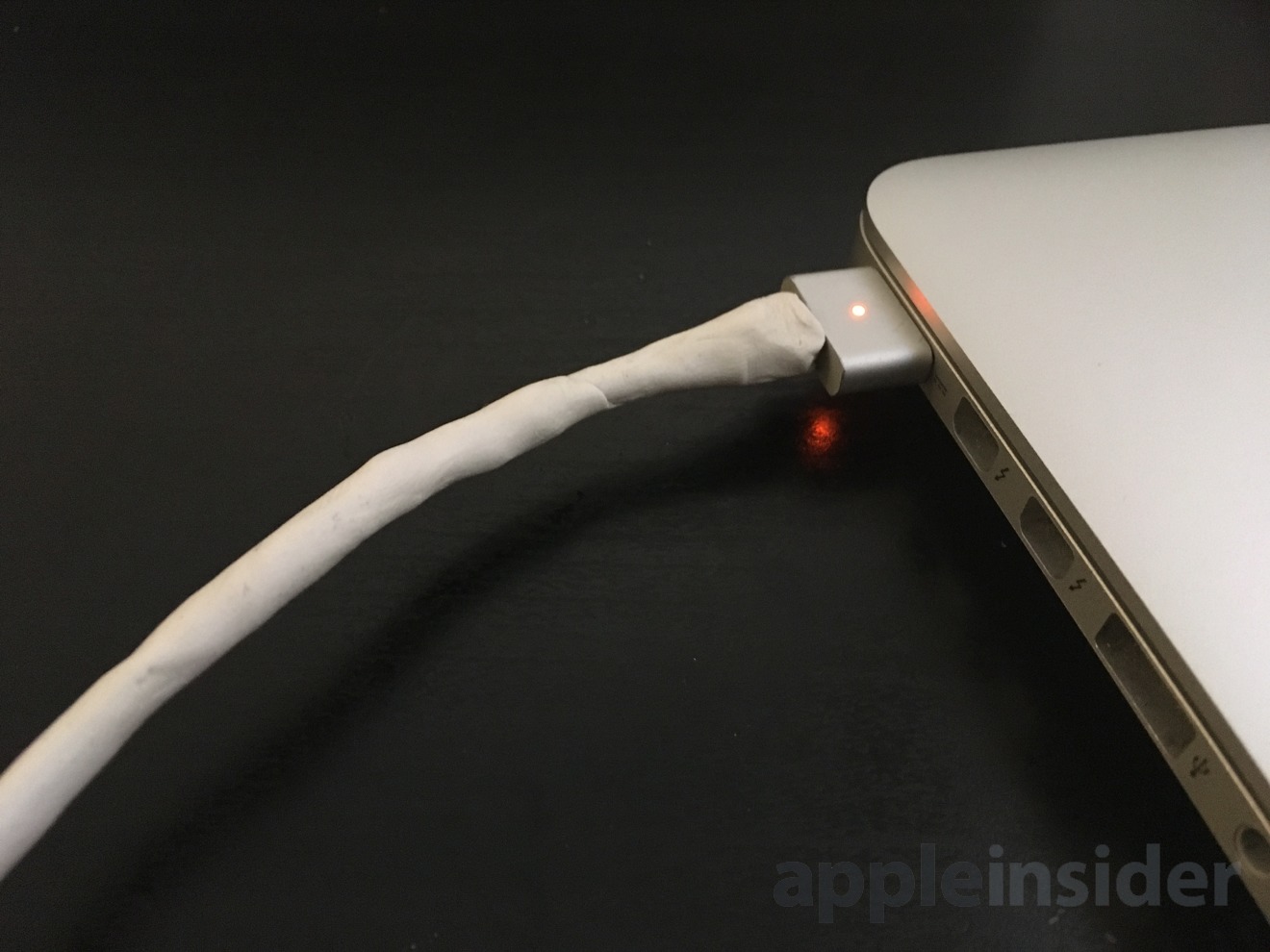 Fix your frayed Apple Lightning cables with Sugru Moldable Glue | AppleInsider