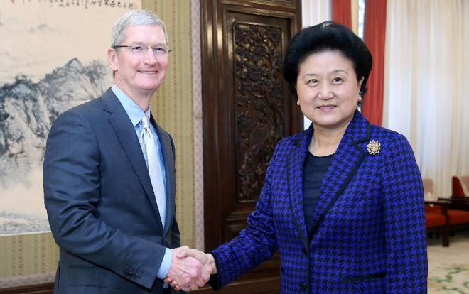 Apple CEO Tim Cook says globalization is great for the world in