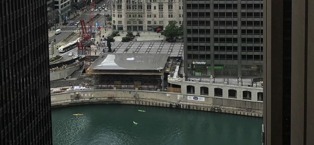 Macbook-shaped roof tops Foster + Partners' Apple Store in Chicago