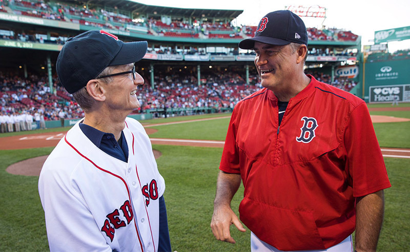 Boston Red Sox caught using Apple Watch to steal signs against Yankees