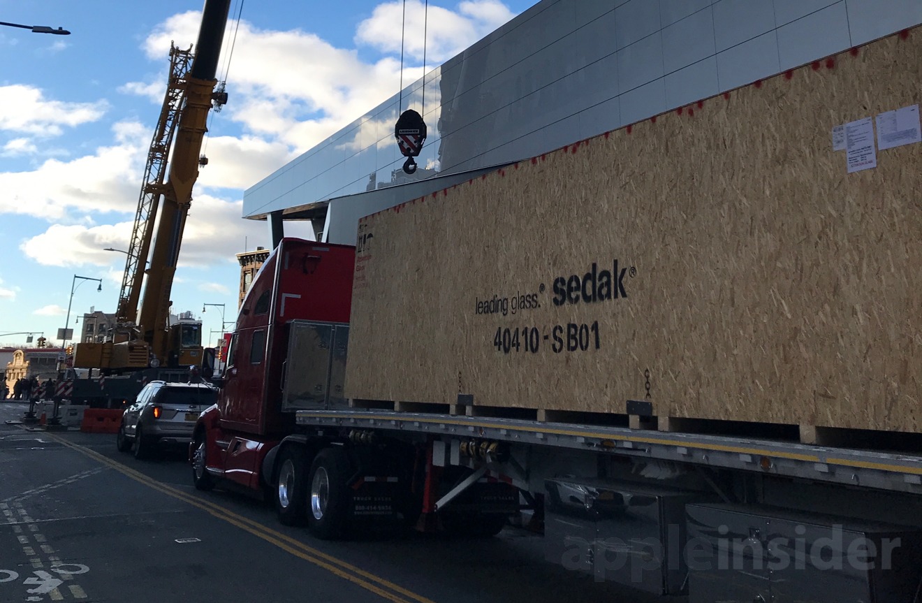 Sedak - Apple Retail Store Broadway – New York, USA