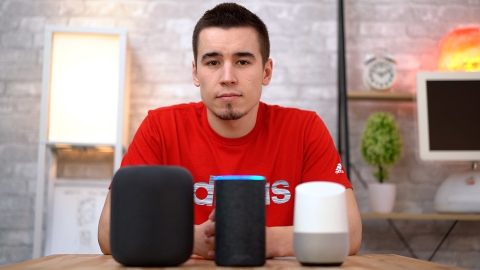 Google siri hot sale speaker