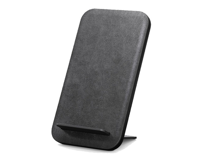 Nomad Wireless Travel Charger