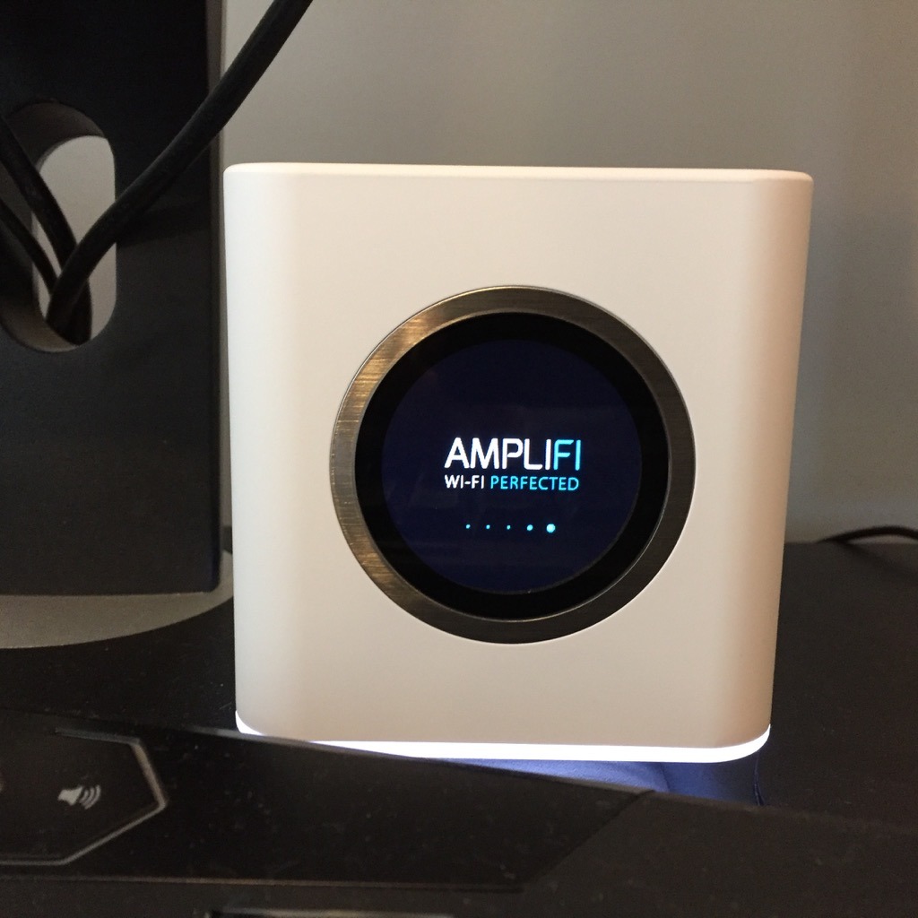 AmpliFi Mesh System and AmpliFi Teleport Kit |