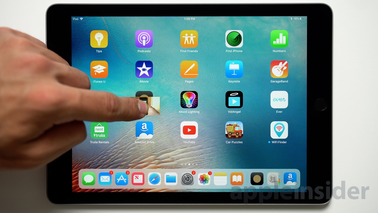 Apple iPad Pro home screen iOS