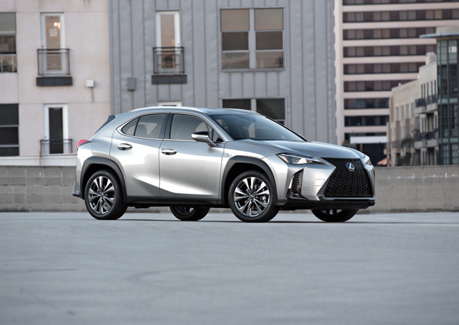 lexus-2019ux