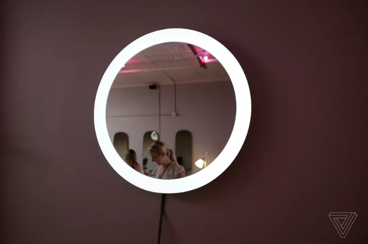Philips Adore vanity mirror | Image Credit: The Verge