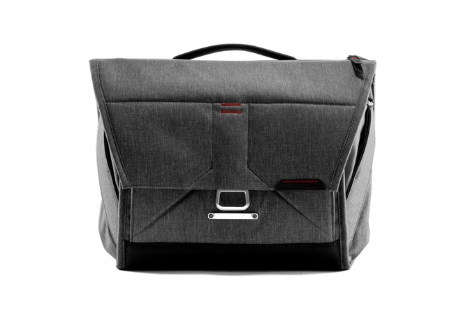 best macbook pro messenger bag