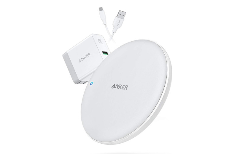 Anker PowerWave Fast Wireless Charging Pad for iPhone XS