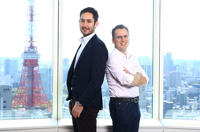 ¿Cuánto mide Kevin Systrom? - Real height 27790-42043-180924-Instagram-l