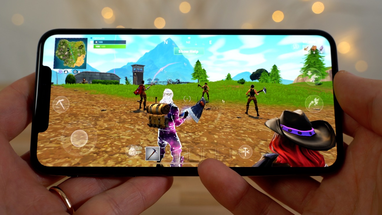 Fortnite in all its high-performance glory on the iPhone XS Max