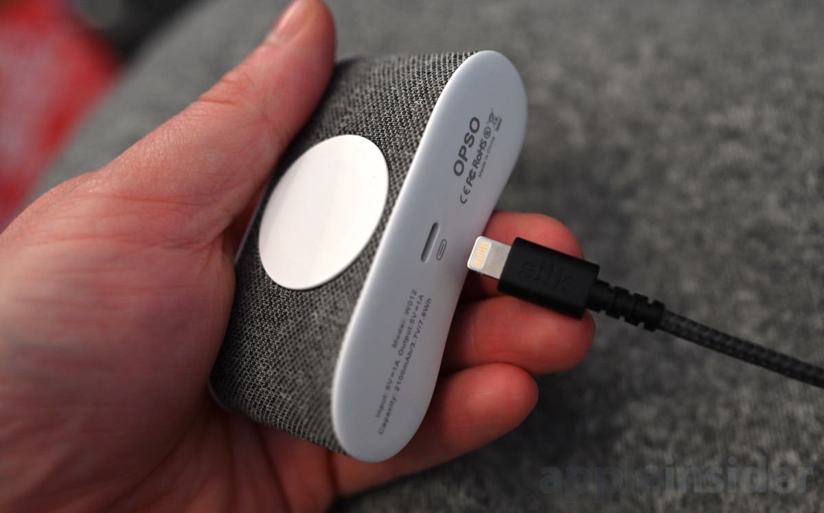 Opso Apple Watch battery pack and Lightning cable