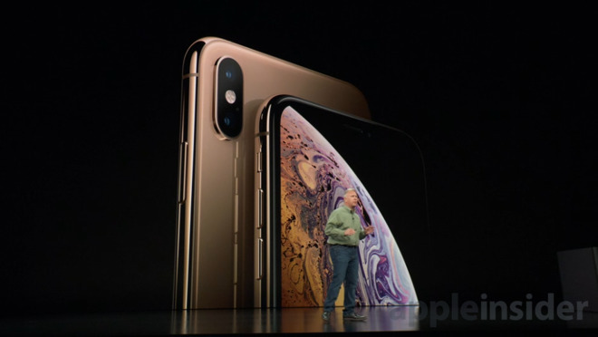 Apple's new iPhone XS (right) and XS Max (left)