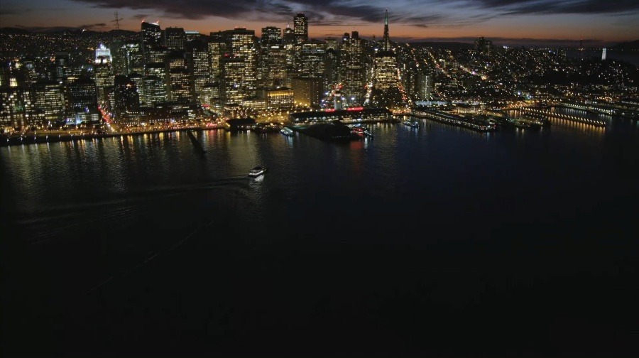 One of just myriad Apple Aerial Screensavers