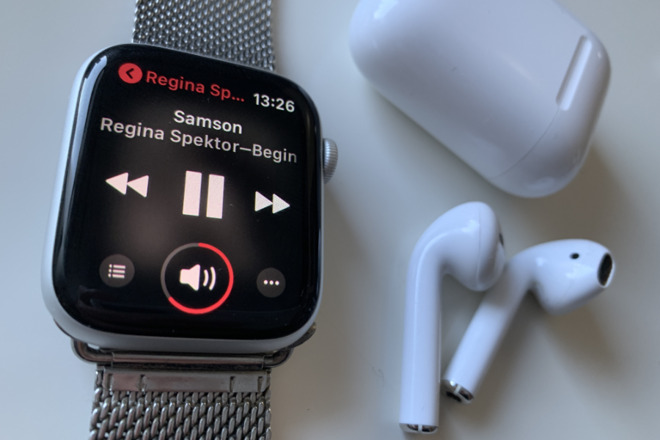 How do you listen to music offline on apple watch