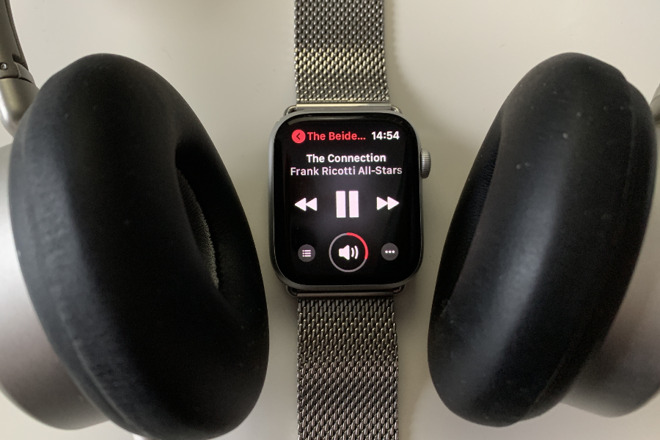 Apple watch 4 store store music