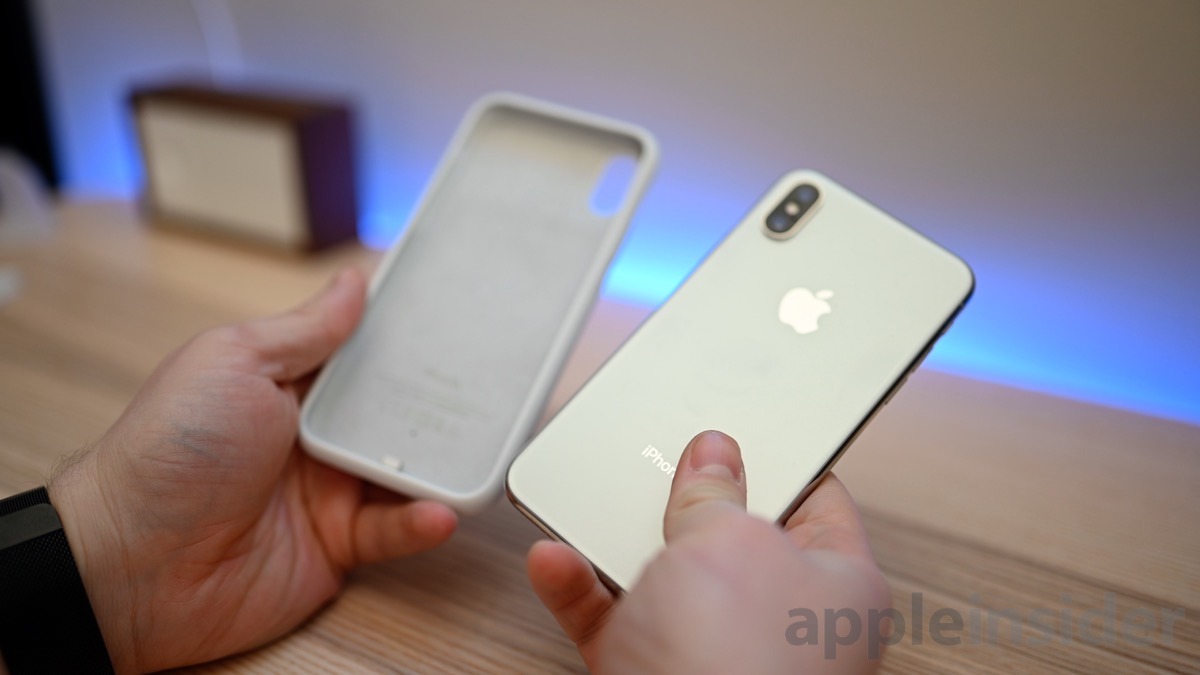 Prise en main des Smart Battery Case pour iPhone XS