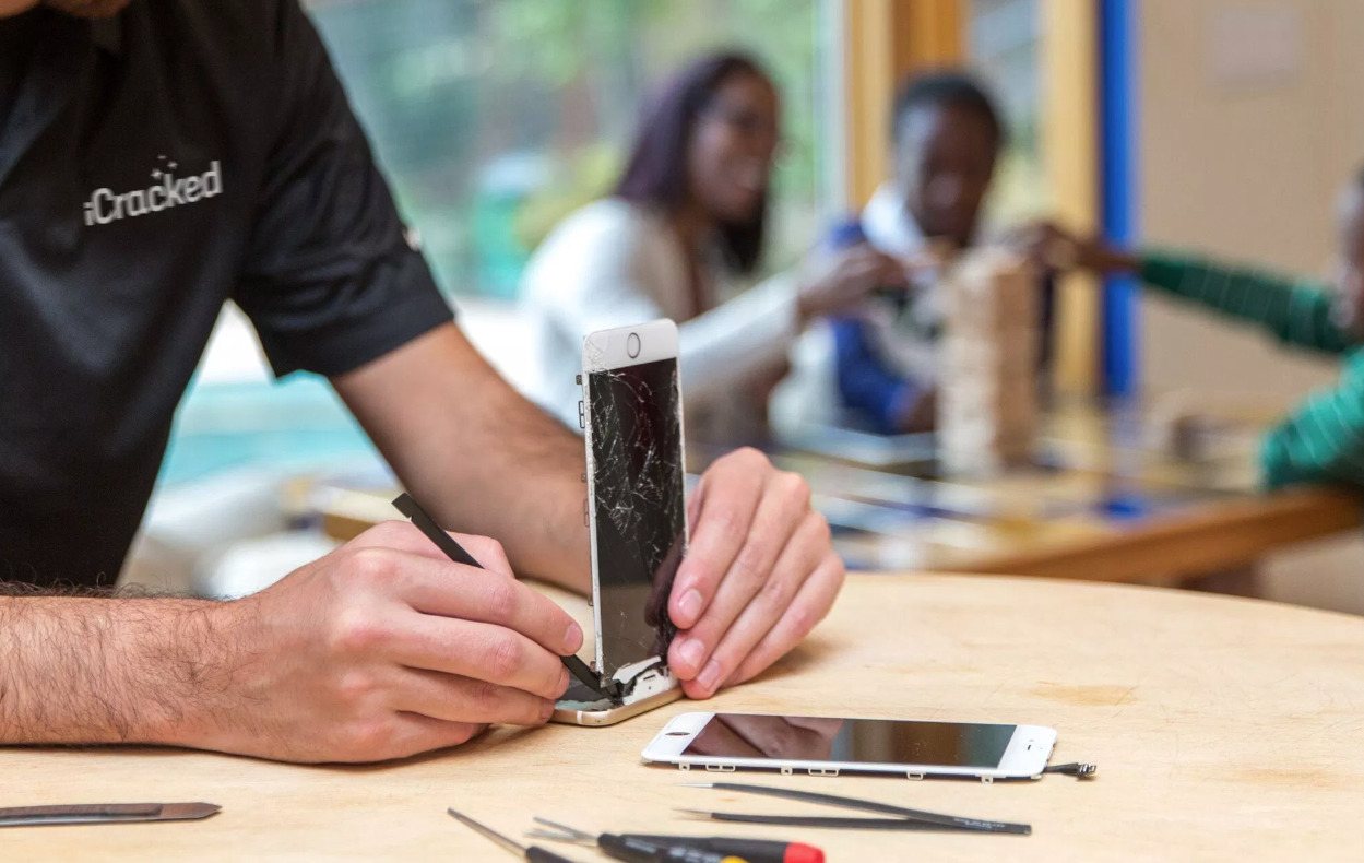 photo of Allstate acquires iPhone repair outfit iCracked, joins 'right to repair' fight against Apple image