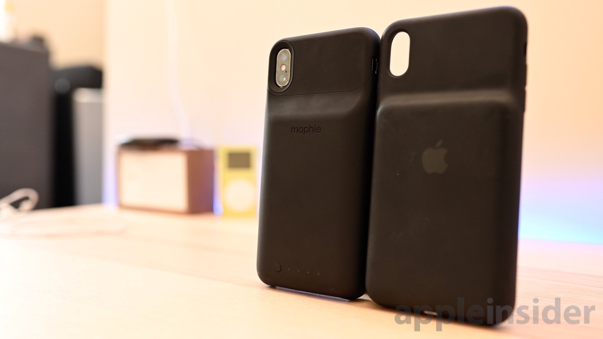 photo of Compared: Apple's Smart Battery Case versus Mophie Juice Pack Access image