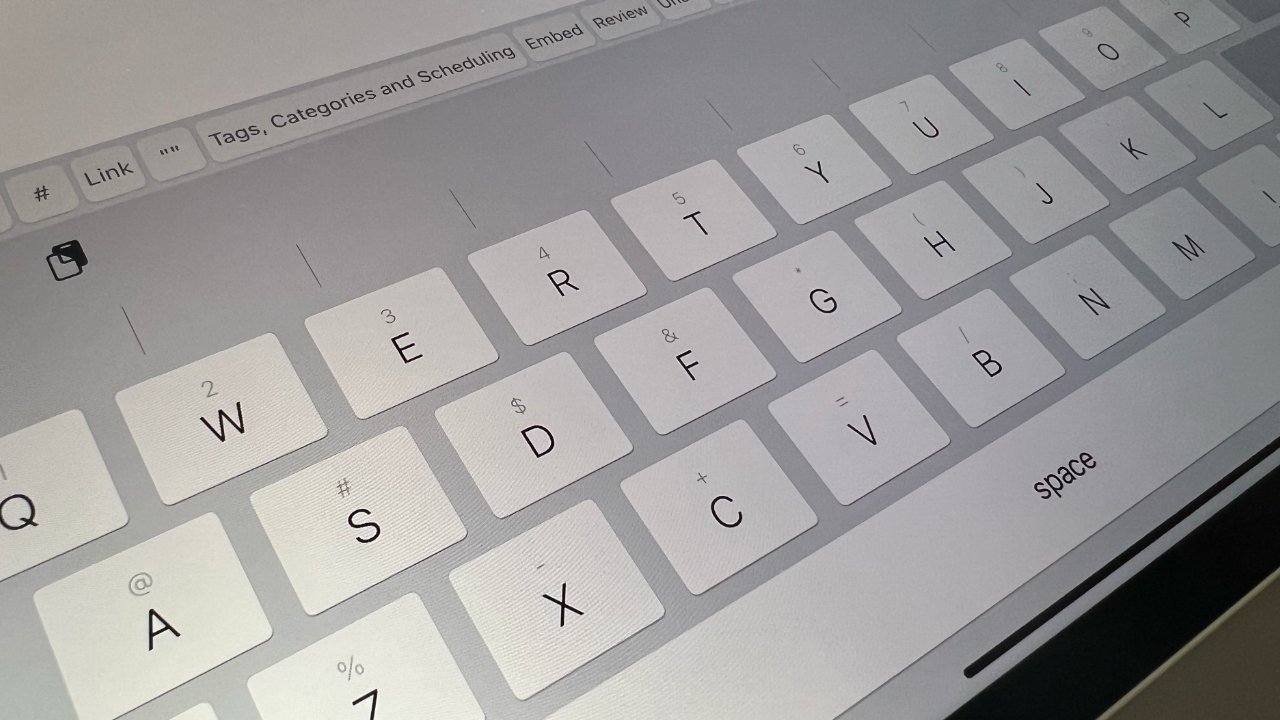 apple keyboard screen