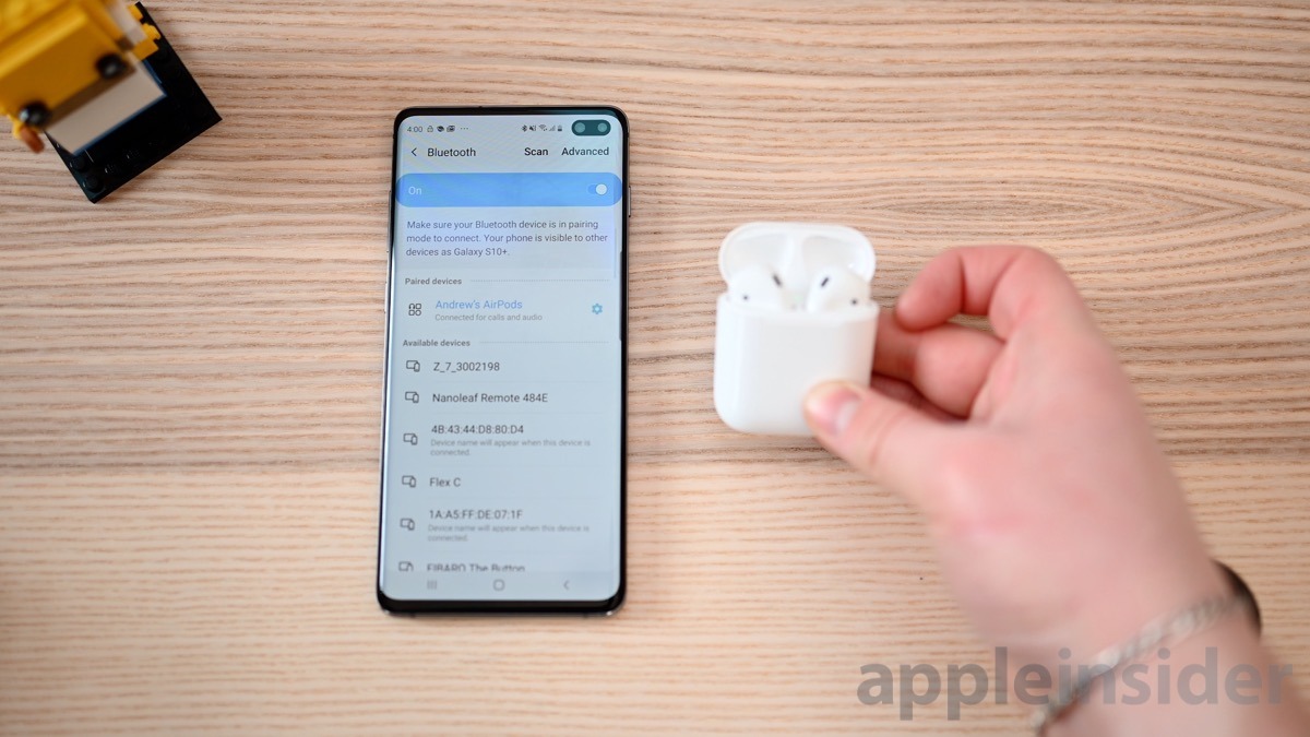 AirPods Bluetooth pairing process
