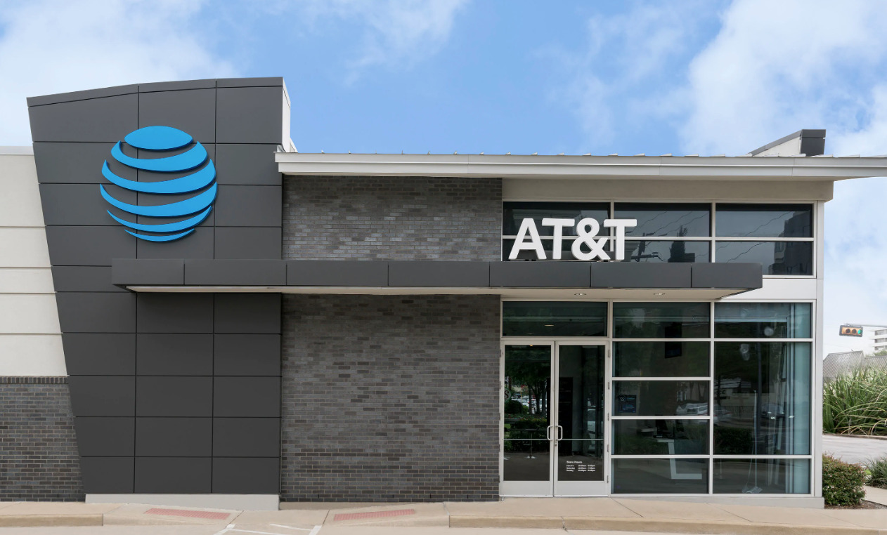 AT&amp;T store