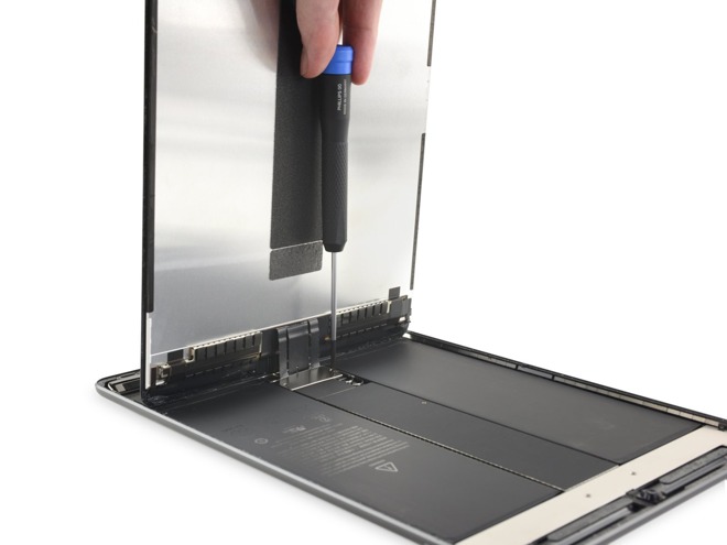 The third-generation iPad Air with the screen removed (via iFixit)