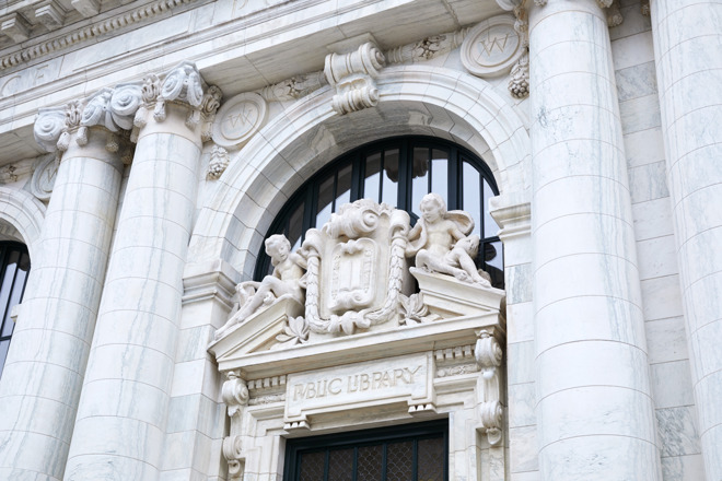 Apple Carnegie Library