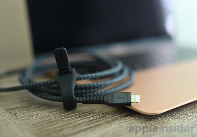 Nomad Kevlar Lightning cable